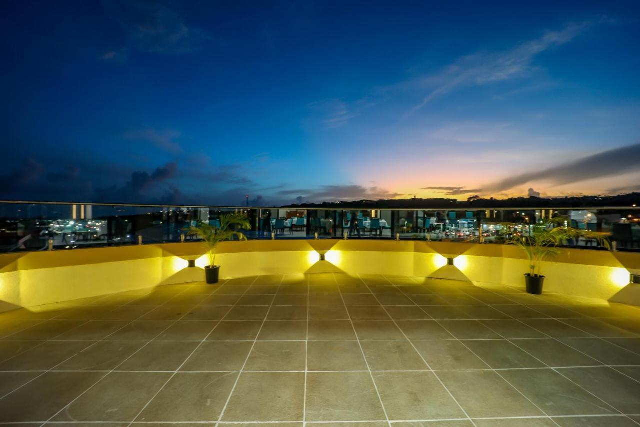 Signal Hill Comfort Inn & Suites Tobago מראה חיצוני תמונה
